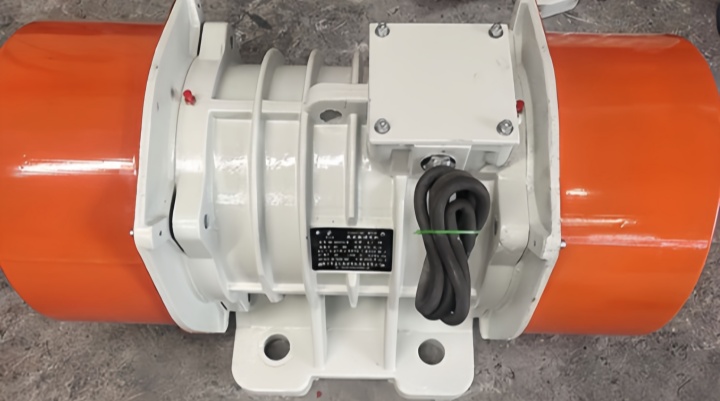 系列振動源三相異步電機